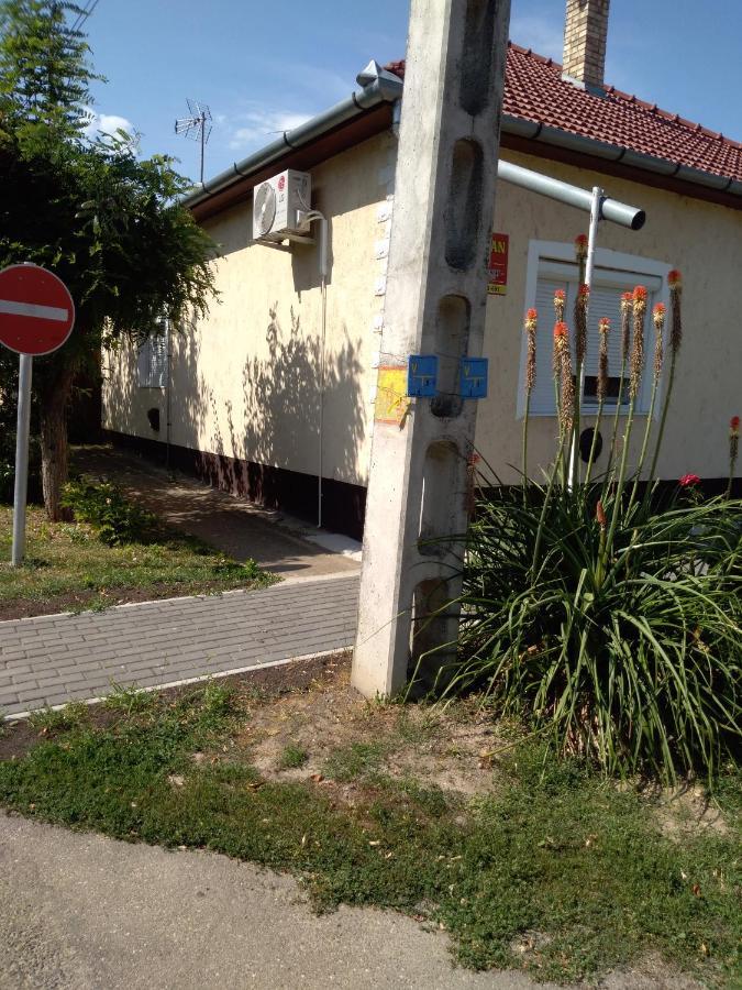 Raday Apartman Hajdúszoboszló Buitenkant foto